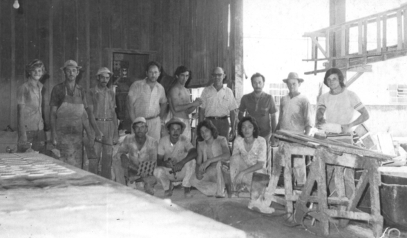 Foto de família antiga preto e branco